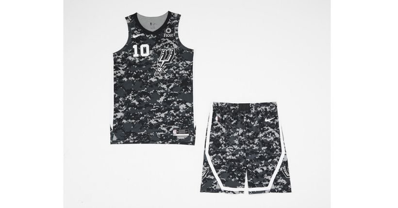 Il meglio dello streetwear: Settimana 16-22 novembre 2019 è di Nike e di Heliot Emil
