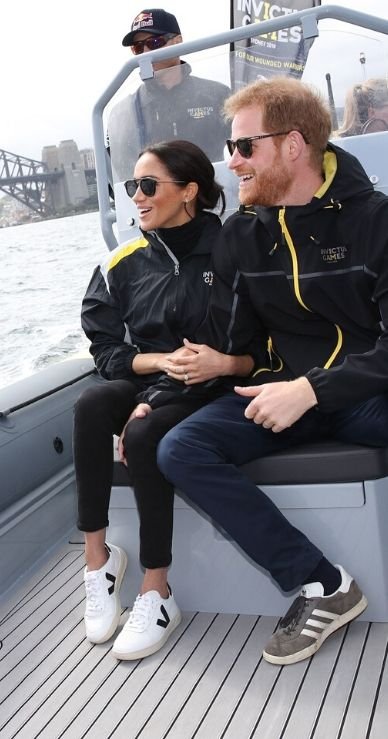 Megan Markle sneakers Veja
