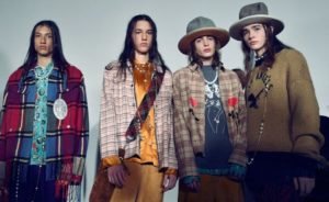 Sneakers Alexander McQueen: Le Oversized stanno spaccando!