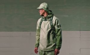Stone Island: Cos’è il nuovo tessuto doppia Membrana + Oxford 3L della SS 2020