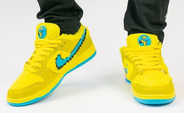 Nike SB Dunk High Pineapple | Kikikickz
