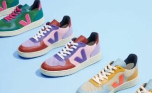 Veja x Make My Lemonade, le sneakers super colorate per tutta la famiglia
